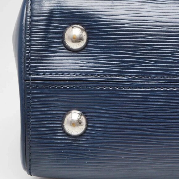 Louis Vuitton Indigo Epi Leather Cluny MM Bag - Picture 6 of 12